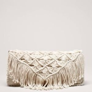 American Eagle 🦅 Cream Macrame Fringe Clutch